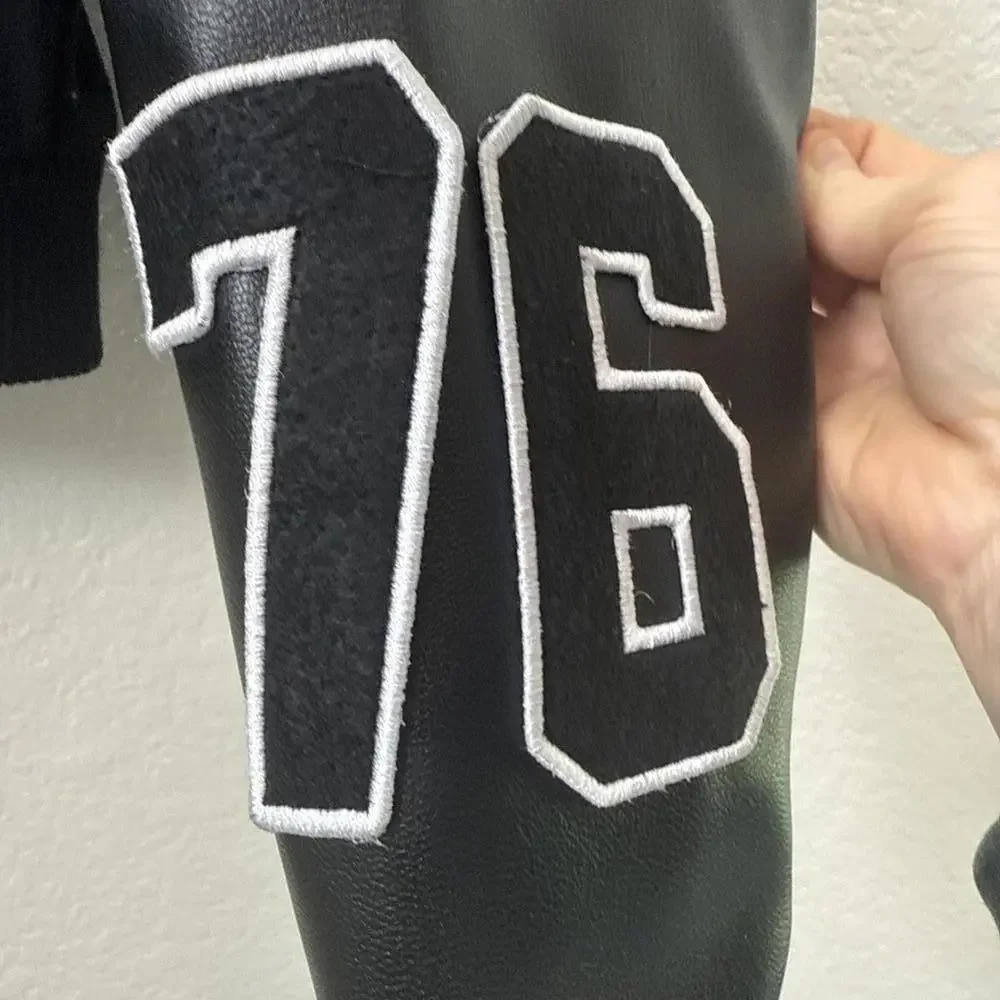 NWT UNISEX BOY London Black and White Varsity  Cropped Jacket Size Large - Picture 4 of 7